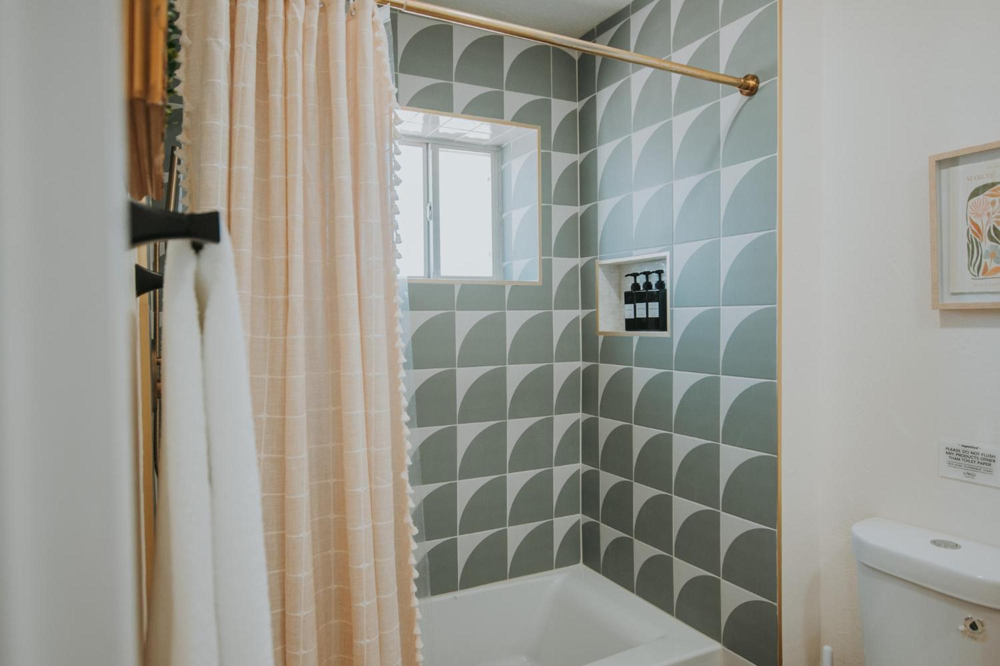 Bohemian Chic An Eclectic Escape-Hot Tub-Pet Friendly-No Pet Fees! Villa Albuquerque Exterior foto